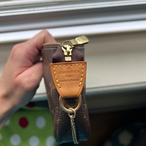Authentic Louis Vuitton Mini Pouchette - Picture 3 of 6